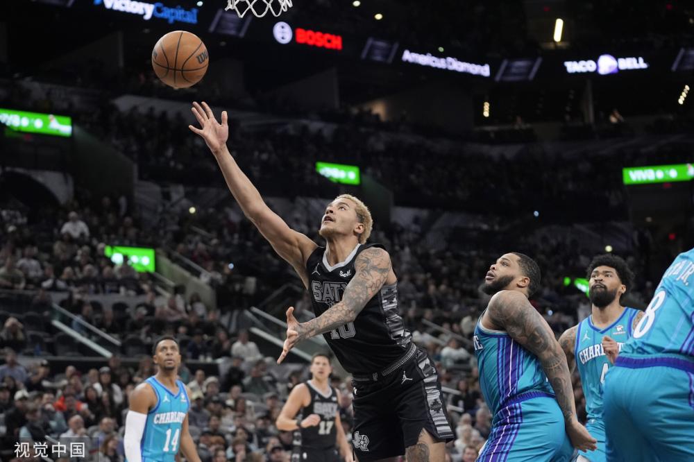 这也是他在 这也是他在